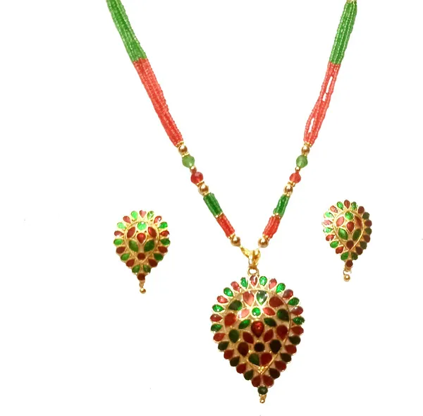Assamese_Traditional_Gold_Plated_Red_Green_Colour_Dugdugi_Tassel_Jewellery_Set_For_Girls_&_Women